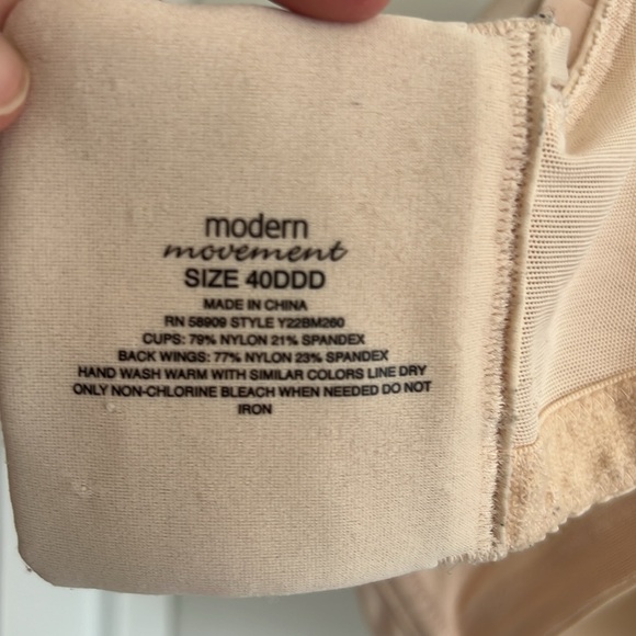 Modern Movement underwire bra - Picture 4 of 5